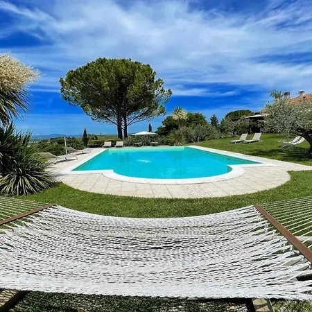 Holiday In Italy S Finest Wine And Truffle Area With An Exc Pool Fantastic Villa