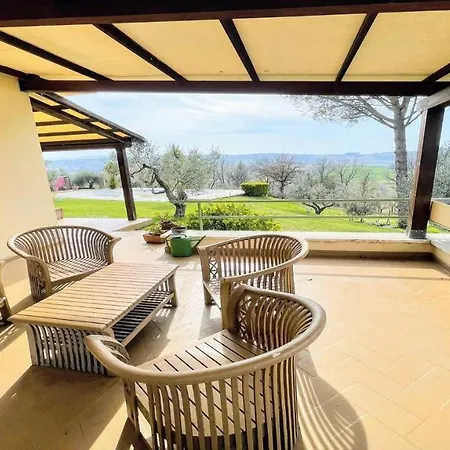 Holiday In Italy S Finest Wine And Truffle Area With An Exc Pool Fantastic Villa