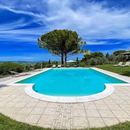 Villa Holiday In Italy S Finest Wine And Truffle Area With An Exc Pool Fantastic Belvedere (Perugia)